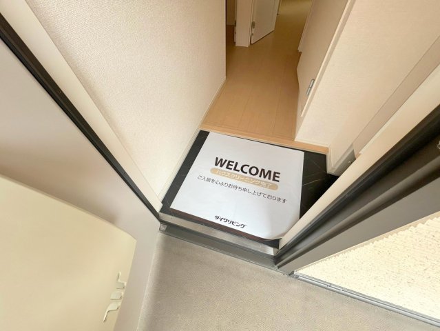 玄関　玄関が大きいと、とても解放感があります。