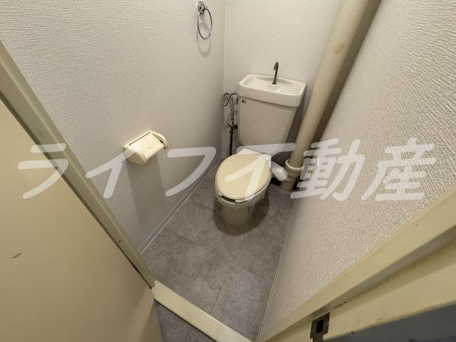 トイレ　ゆったりとした空間のトイレです