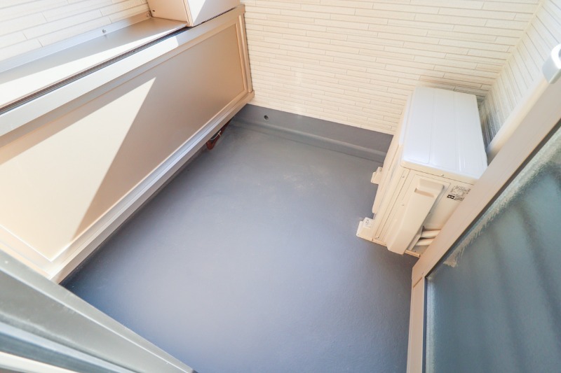 バルコニー　図面と現状に相違がある場合には現状を優先