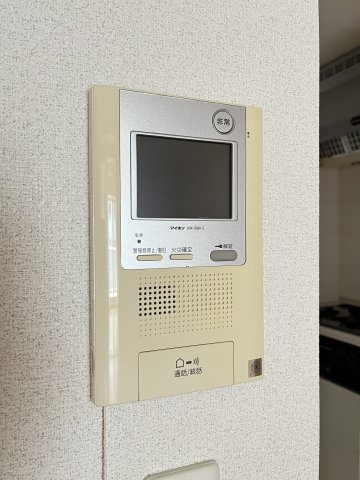 その他設備　来客を確認できるモニター付きインターホン