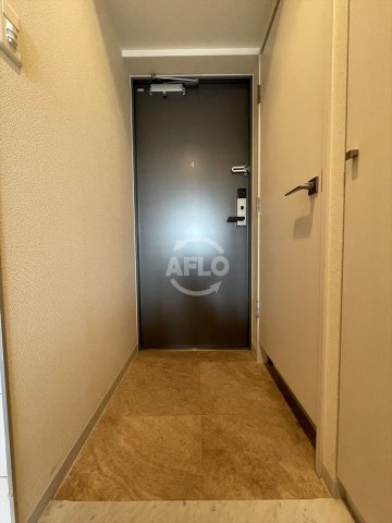 玄関　エスリード京橋ノースプレイス　玄関