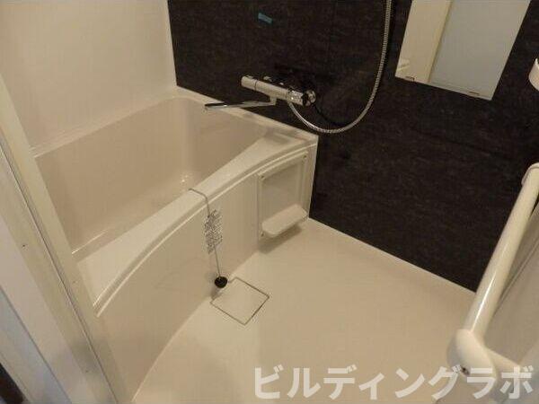 バス・シャワールーム　別号室参考画像です。