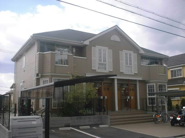 建物外観　落ち着いた雰囲気の外観です