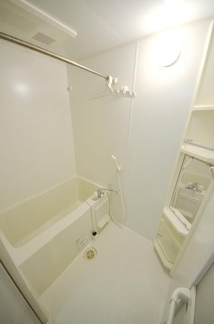 バス・シャワールーム　☆清潔なお風呂場嬉しいな♪☆