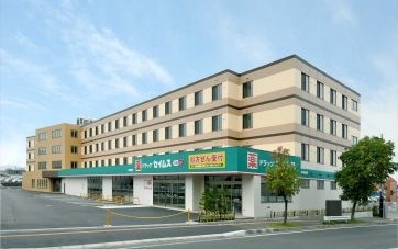 ドラックストア　ドラッグセイムス平和通店（ドラッグストア）まで656m