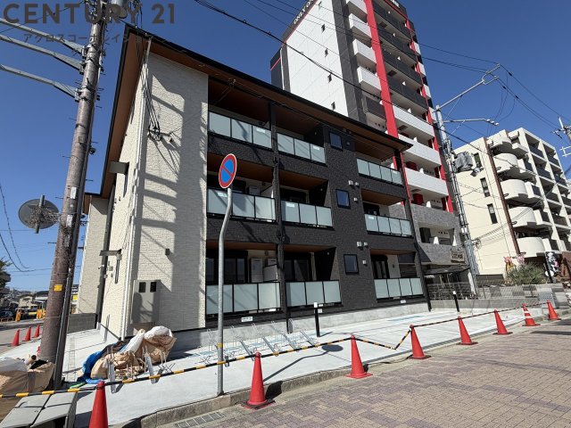 建物外観　オートロック付きでセキュリティ安心♪