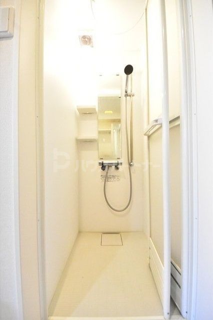 バス・シャワールーム　シャワールーム