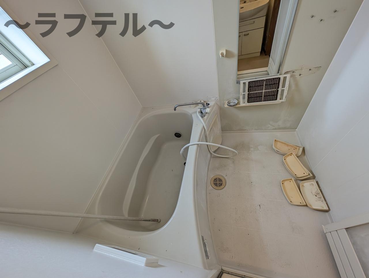 バス・シャワールーム　別部屋イメージ写真