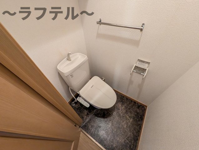 トイレ　別部屋イメージ写真