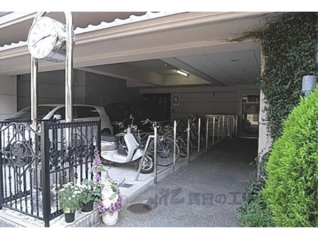 エントランス　入り口