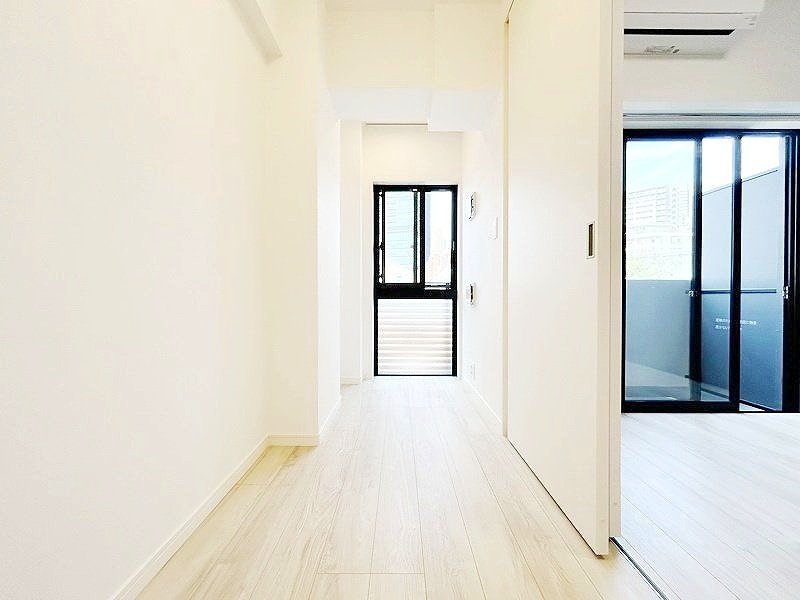 居室・リビング　内観