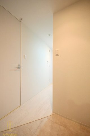 玄関　ミュプレ北浜EAST