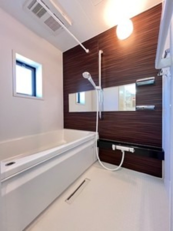 バス・シャワールーム　図面と現状に相違がある場合には現状を優先