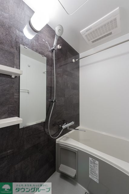 バス・シャワールーム　※写真は同タイプ住戸です。