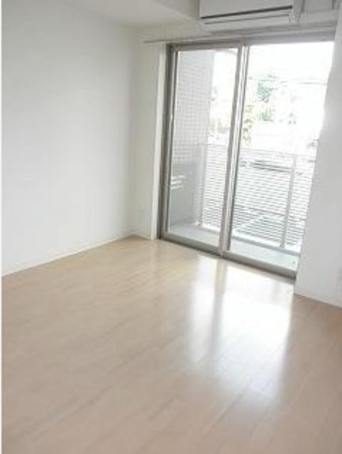 居室・リビング　きれいなお部屋