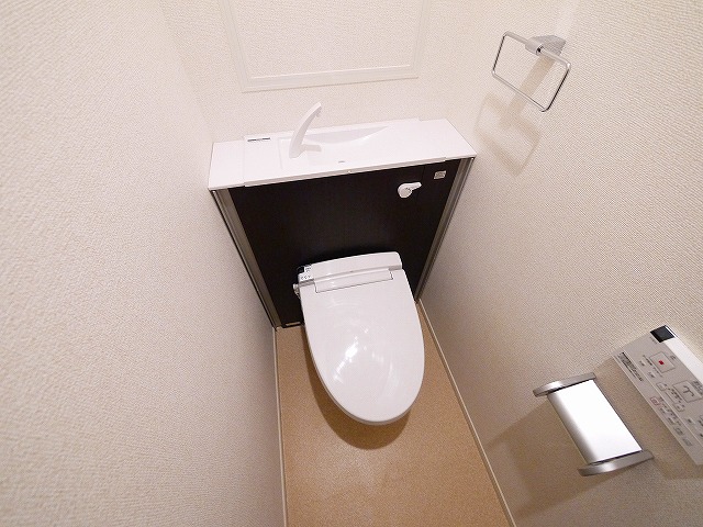 トイレ　落ち着いたトイレです