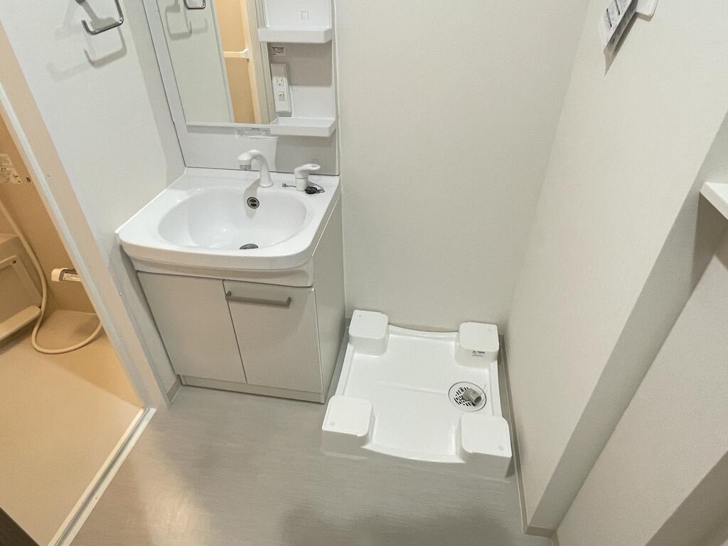 洗面設備　シャンプードレッサー付きです