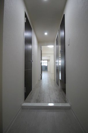 玄関　★見学予約受付中★