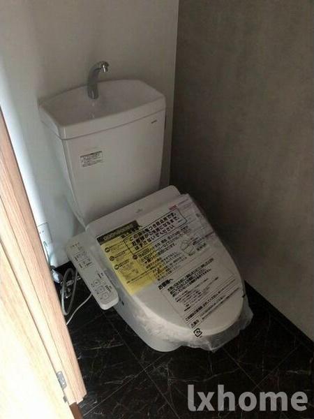 トイレ　清潔感のあるトイレです