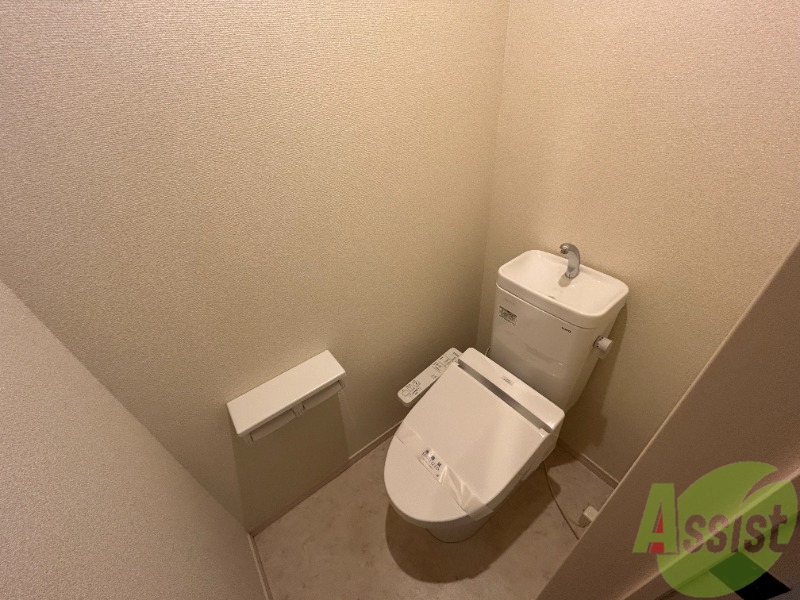 トイレ　トイレは清潔感があり安心して使用できそうです。