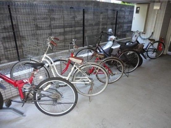 駐車場　駐輪場です