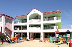 幼稚園・保育園　諏訪幼稚園（幼稚園・保育園）まで1299m