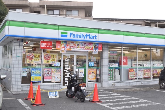 コンビニ　ファミリーマート 相模原古淵店（コンビニ）まで259m