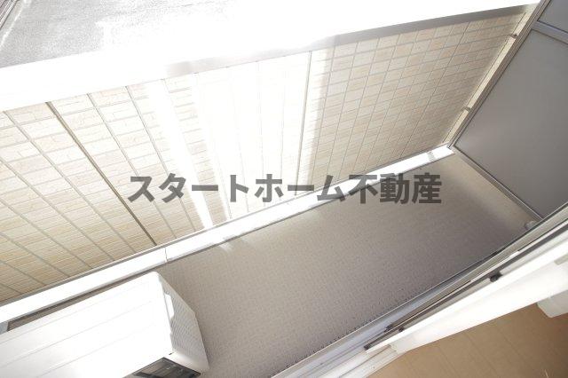 バルコニー　落ち着いた時間を過ごせるバルコニーです