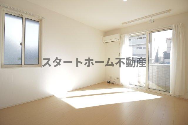 居室・リビング　使いやすい居間です