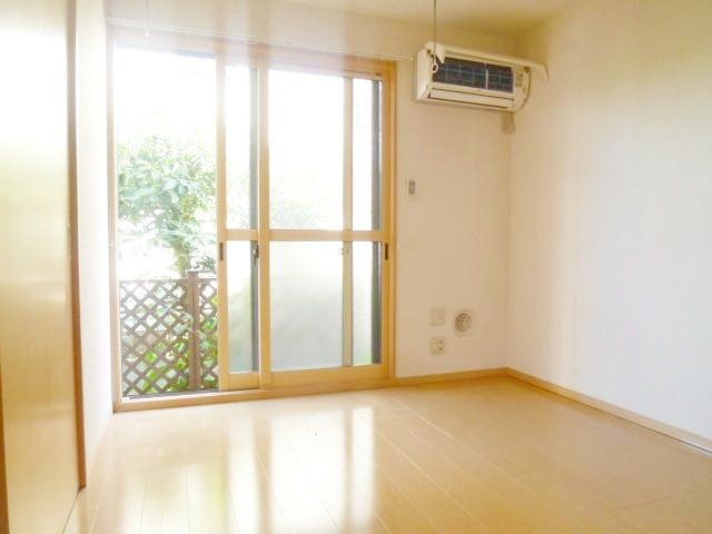 居室・リビング　☆居室☆