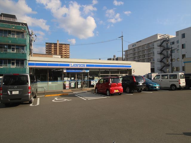 コンビニ　ローソン東広島市役所南店（コンビニ）まで468m