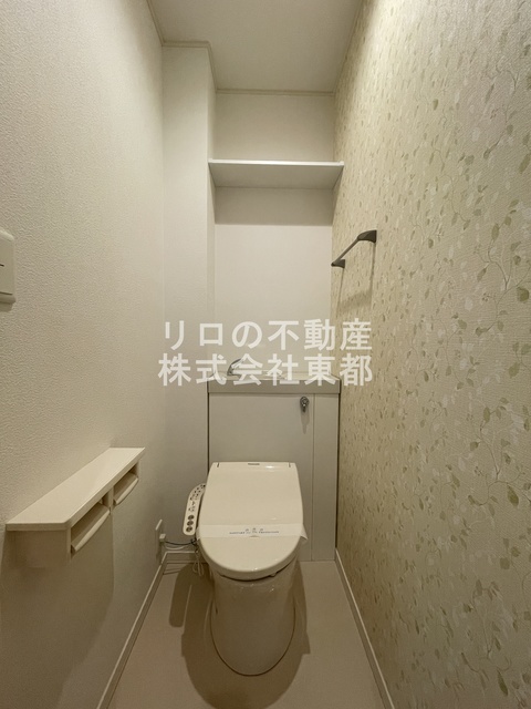 トイレ　洗浄・暖房便座付です！