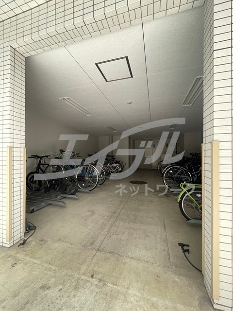 駐車場　駐輪場