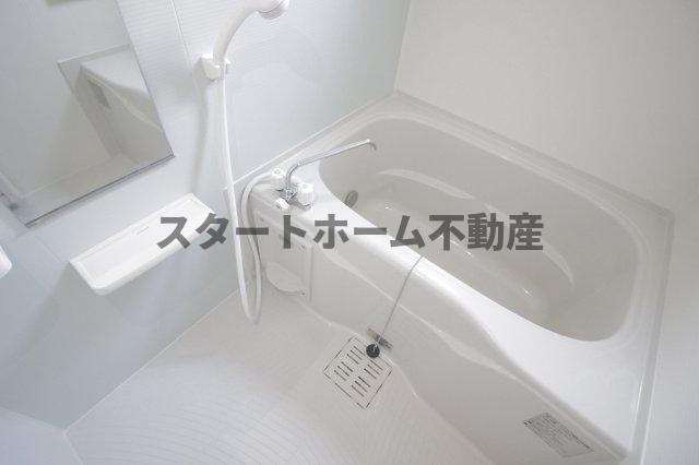 バス・シャワールーム　日々の疲れを癒すお風呂付です