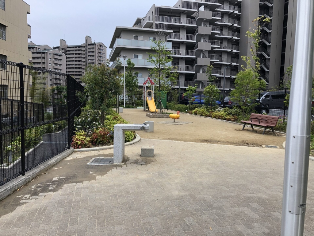 公園　東泉丘４丁目 第２公園（公園）まで1686m