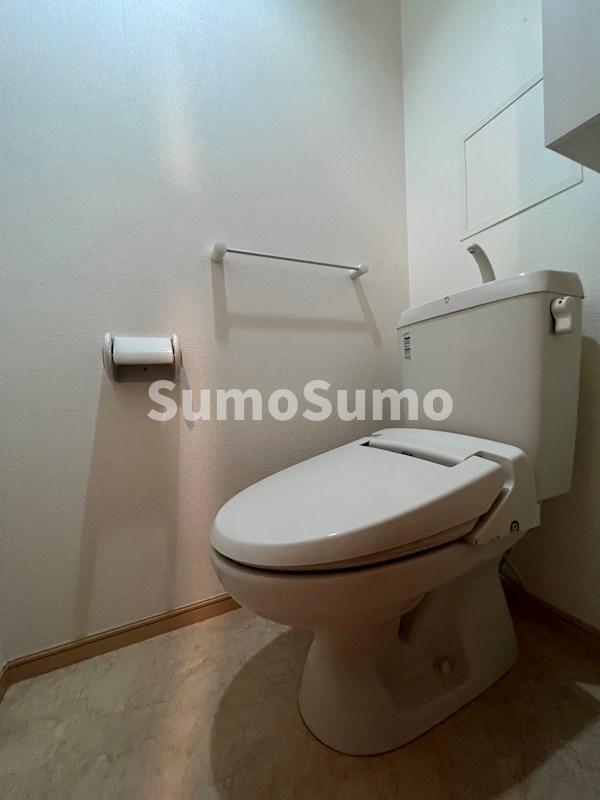 トイレ　コンパクトで使いやすいトイレです