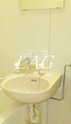 洗面設備　洗面台です。