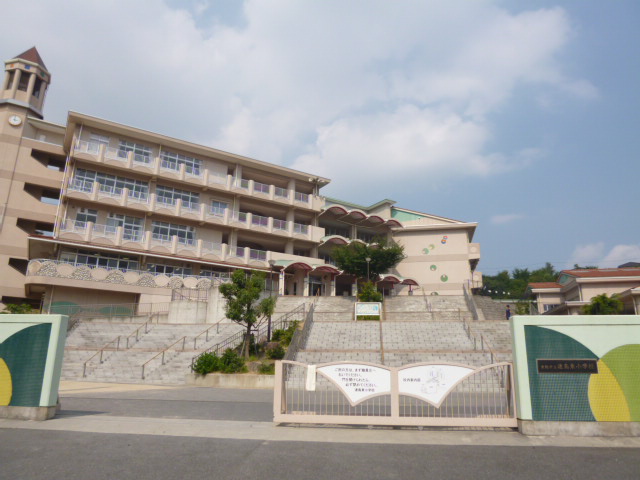 小学校　連島東小学校（小学校）まで974m