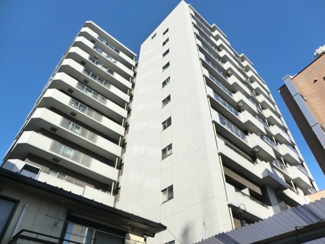 建物外観　★ＲＣ造1２階建てマンション！外観です。★