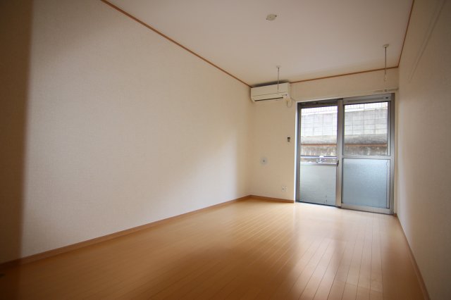 居室・リビング　別のお部屋の参考写真となります