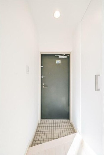 玄関　他部屋参考写真