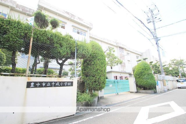 小学校　千成小学校（小学校）まで1147m
