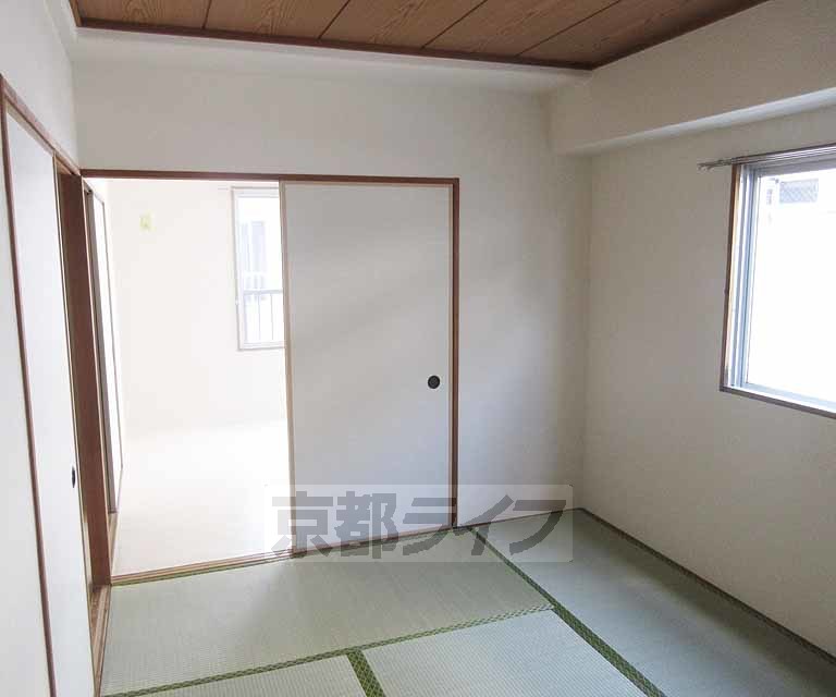 居室・リビング　日当りのいいお部屋です！