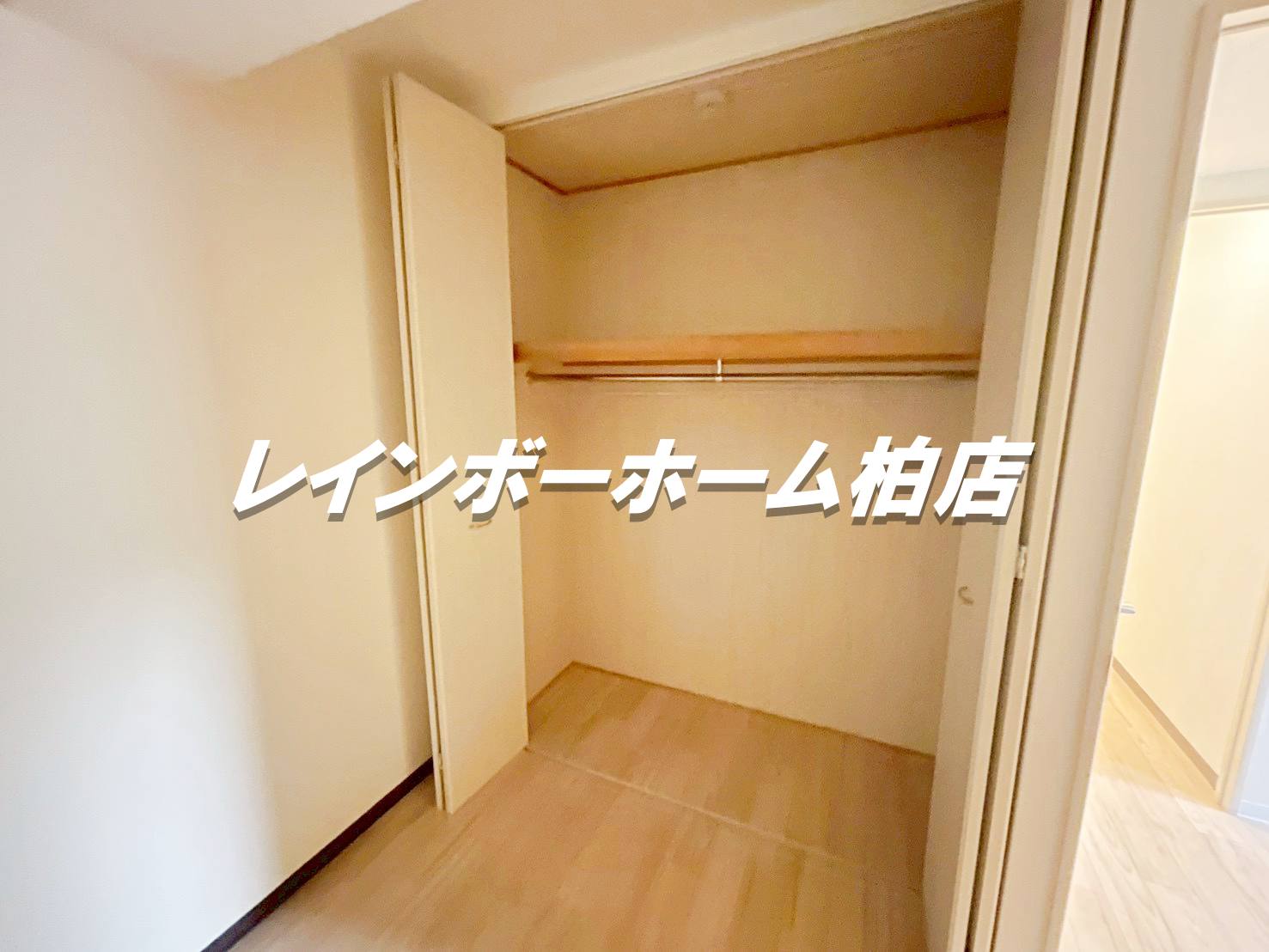 収納　別部屋。参考写真。