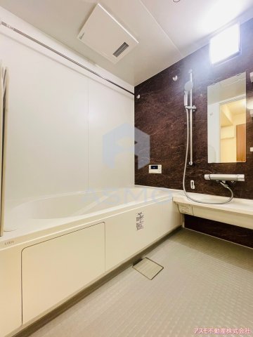 バス・シャワールーム　同マンション別部屋　参考写真