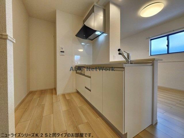 キッチン　同タイプ部屋参照