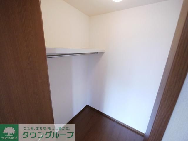 収納　★収納たっぷりウォークインクローゼット★