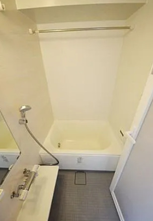 バス・シャワールーム　別部屋の画像を使用しております。