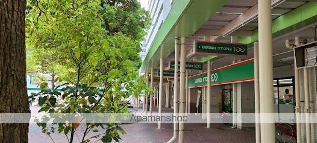 コンビニ　ローソンストア１００江東大島六丁目団地店（コンビニ）まで387m