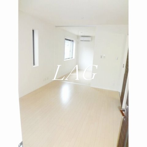 居室・リビング　洋室のお部屋です。